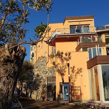 Poggio Degli Ulivi Lejlighed Genova Eksteriør billede